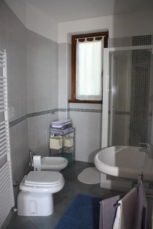 Apartment Appartamento Le Eriche Plesio